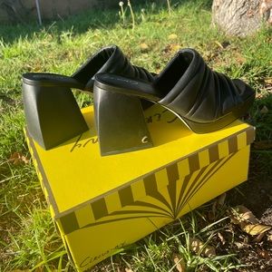 Circus By Sam Edelman black Marlie Platform Sandal Mule